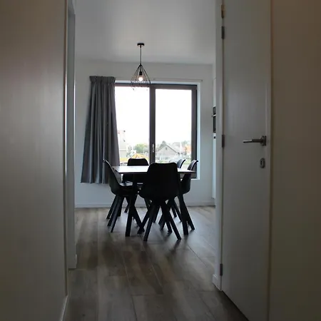 West Bay 4e 0106 דירה